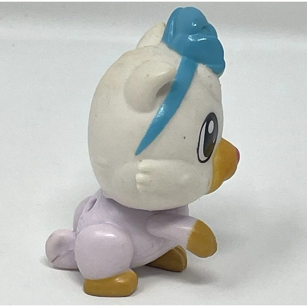 Tic Tac Toy XOXO Friends‎ White Cat Mini Figure with Blue Bow Blip Toys 2